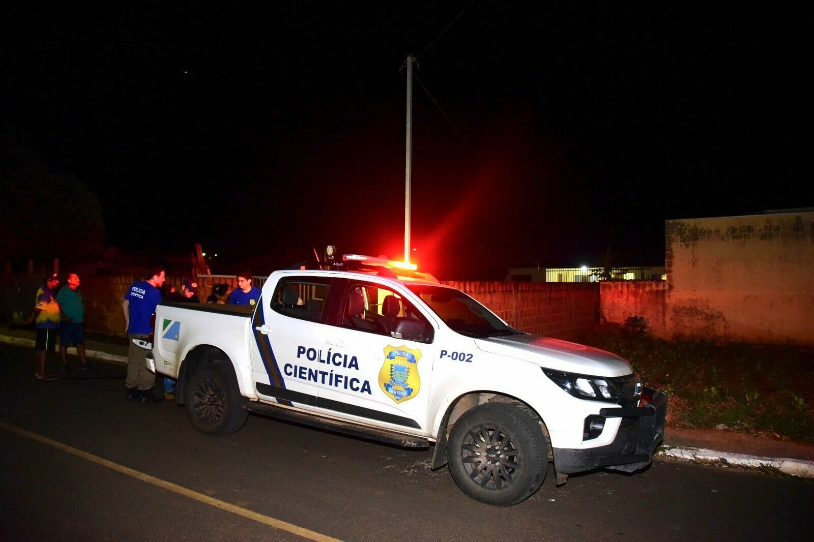 Imagem de compartilhamento para o artigo Polícia procura suspeito de assassinar homem em conveniência de Costa Rica da MS Todo dia